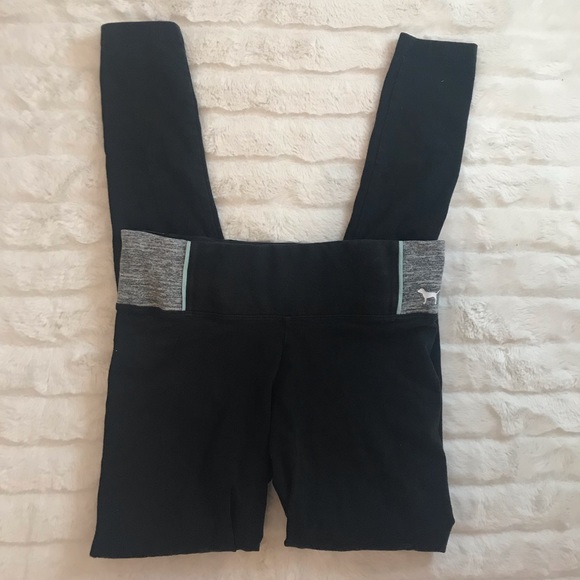 PINK Victoria's Secret Pants - Pink leggings